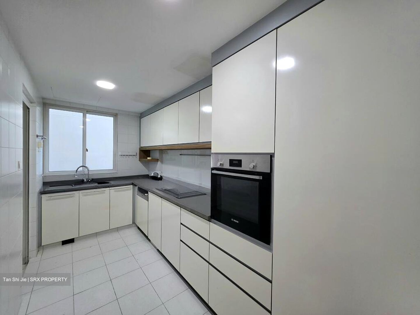 The Courtyard (D19), Apartment #500991071